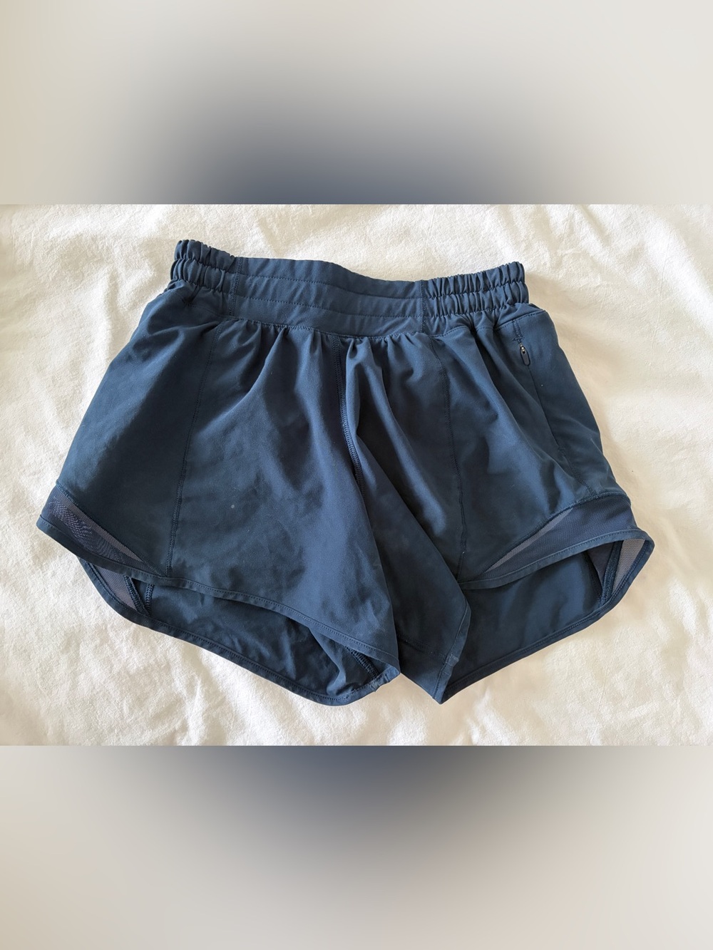lululemon athletica Women's Navy hotty hot Running Shorts with Elastic Waist